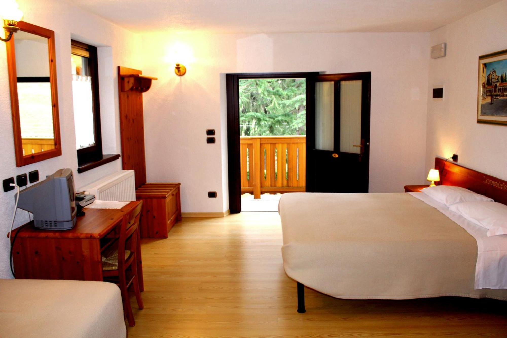 Country House Ramandolo Club Nimis Bilik gambar